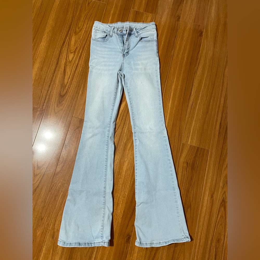 SHEIN Light Blue Wide Leg Jeans